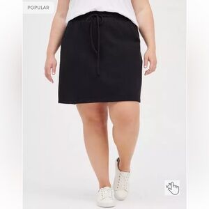 Torrid size 00x 10 M/L A-Line Mini Skirt - Fleece Black